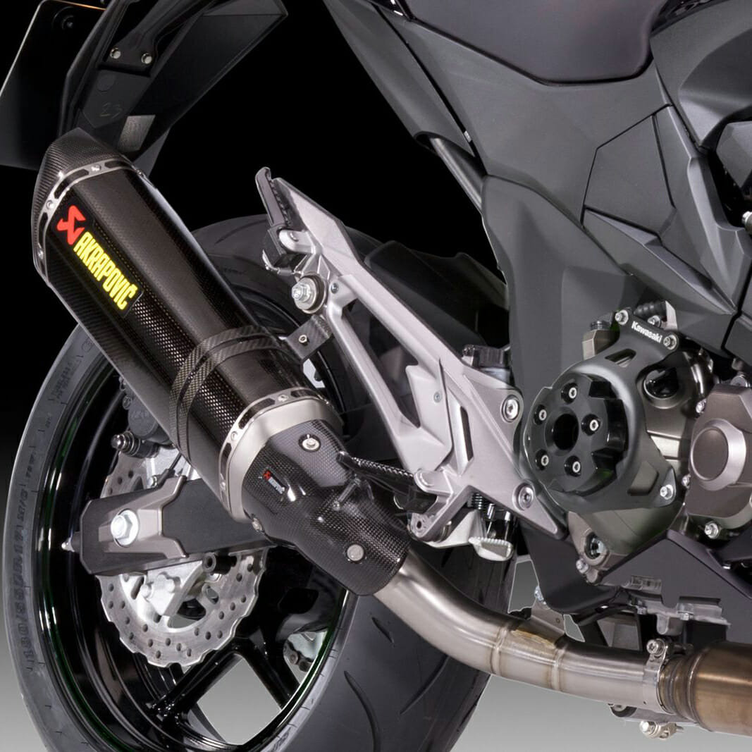 Buy Kawasaki Akrapovic Exhaust - Short Carbon Online | Seastar Superbikes