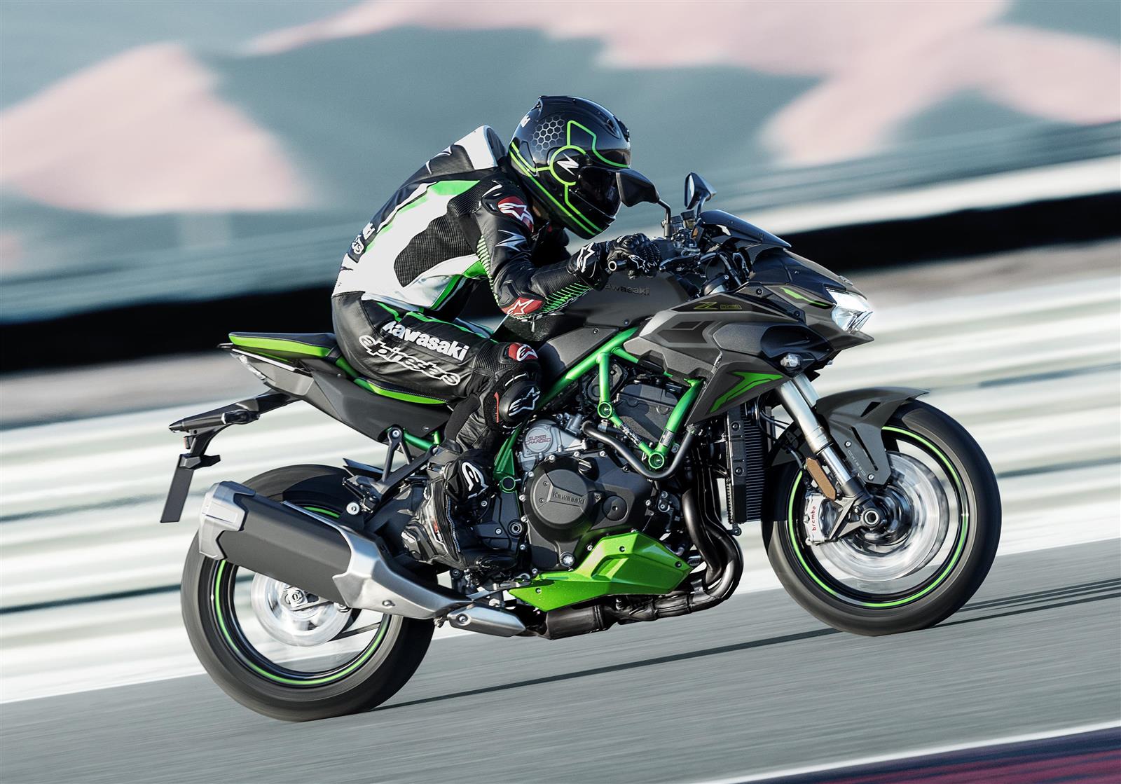 Kawasaki Z H2 SE 2023 Review - Z H2 SE For Sale