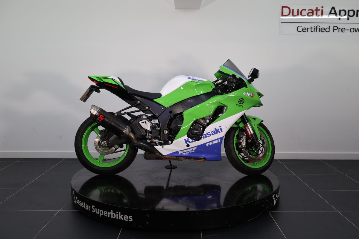 KAWASAKI ZX10-R PERFORMANCE-ZX1002LMFAN | Print Version